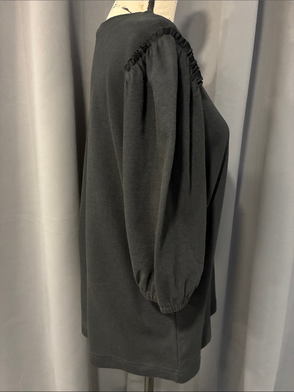 Time and Tru Black Puff Sleeve Short Sleeve Tee - Picture 3 of 10